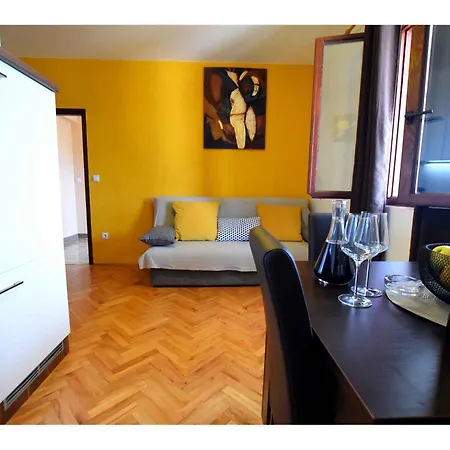 In Starigrad-paklenica 35542 Διαμέρισμα Starigrad Paklenica