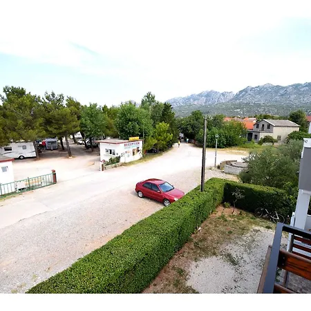 In Starigrad-paklenica 35542 Appartement