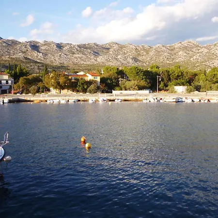 In Starigrad-paklenica 35542 Lägenhet Starigrad Paklenica
