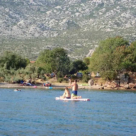 In Starigrad-paklenica 35542