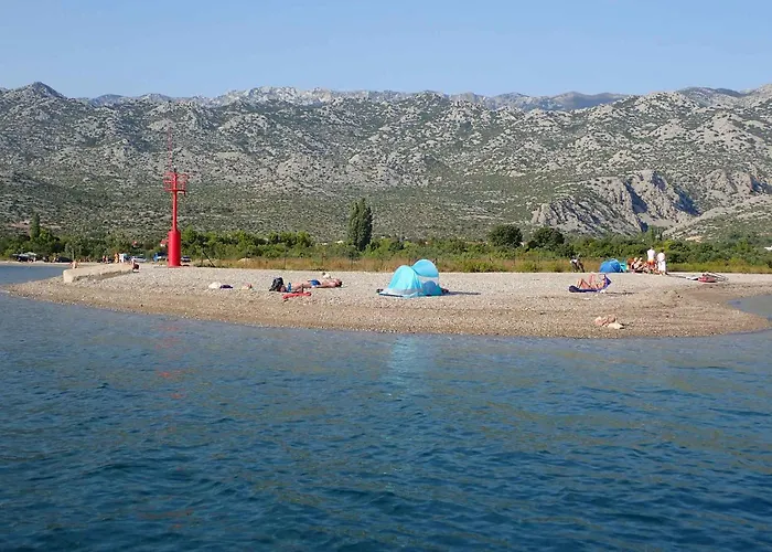 In Starigrad-paklenica 35542 Appartement