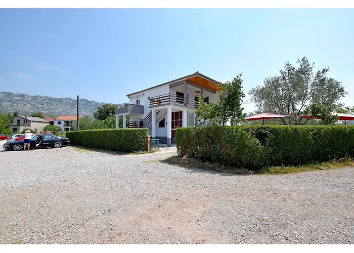 Appartement In Starigrad-paklenica 35542